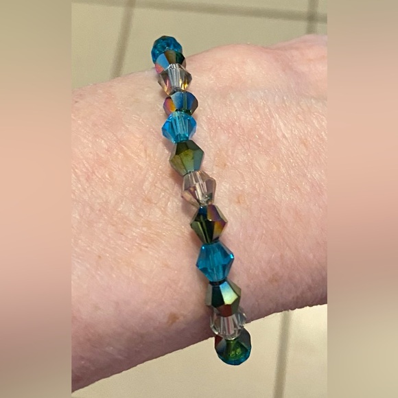 Sparkling crystal bracelet & chandelier earrings - Picture 1 of 4